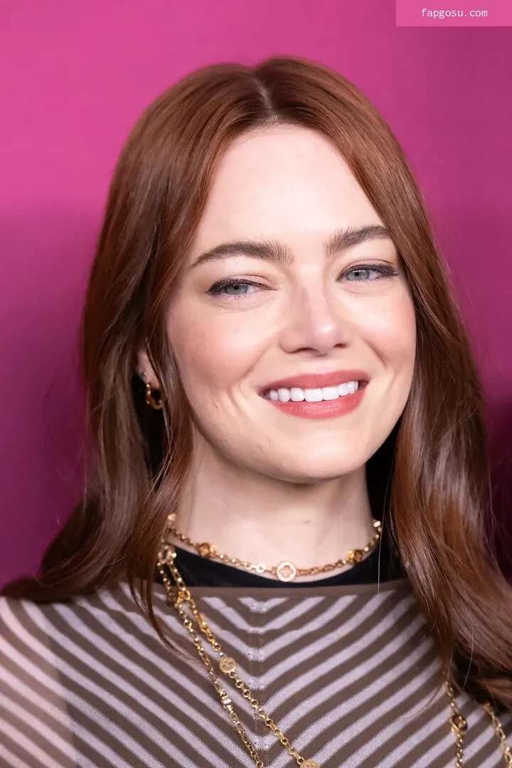 Emma Stone - Photo #2154