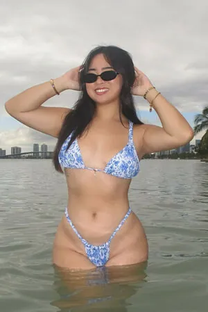 Elizabeth Vy content