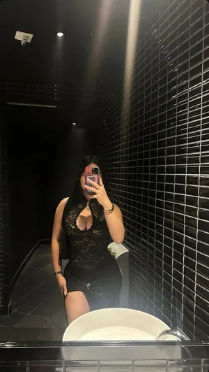 Elizabeth Vy content