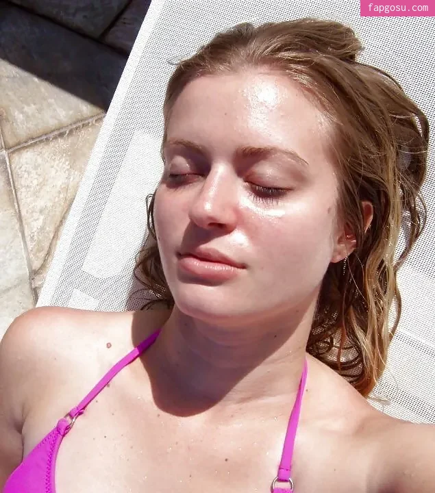 Elyse Willems