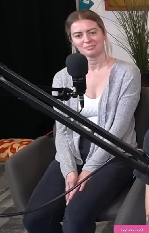 Elyse Willems