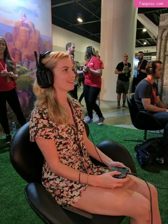 Elyse Willems