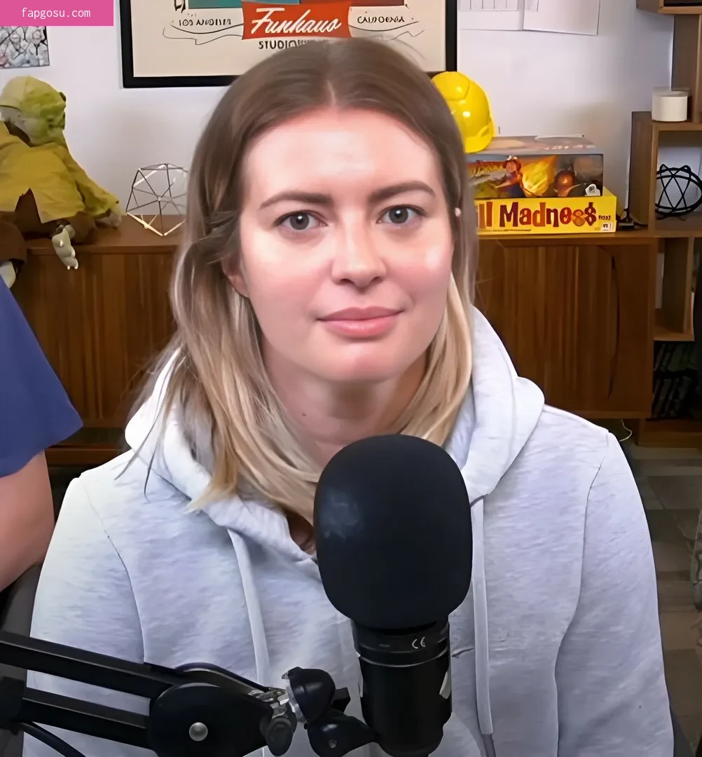 Elyse Willems