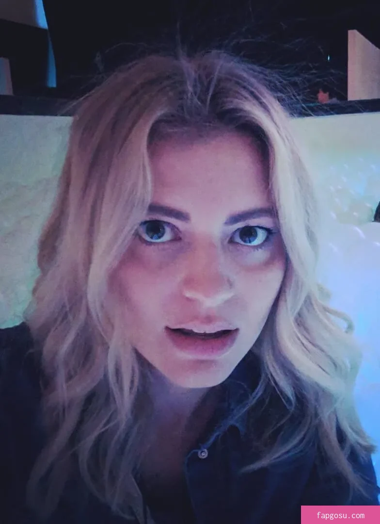 Elyse Willems
