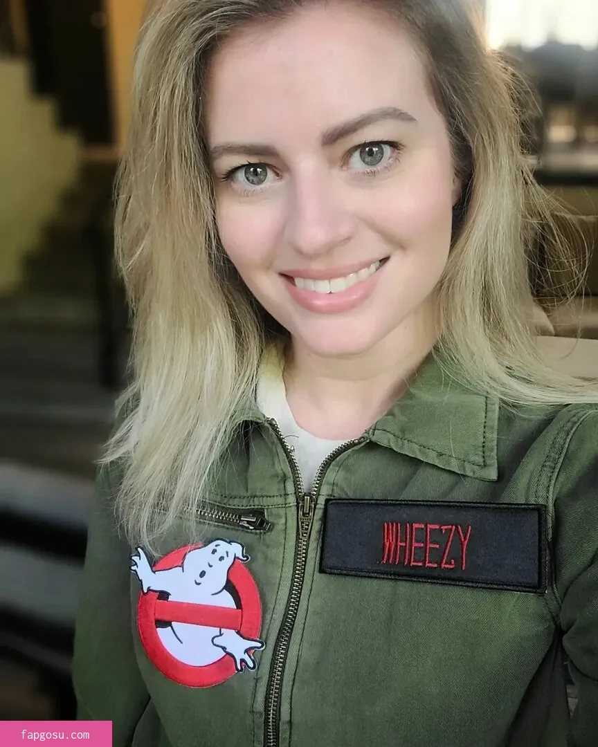 Elyse Willems