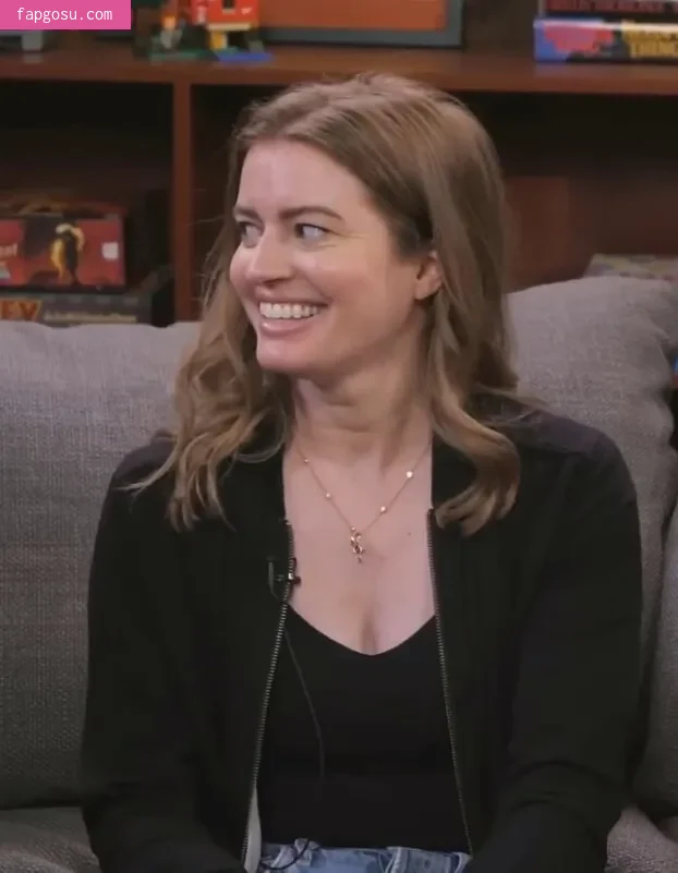 Elyse Willems