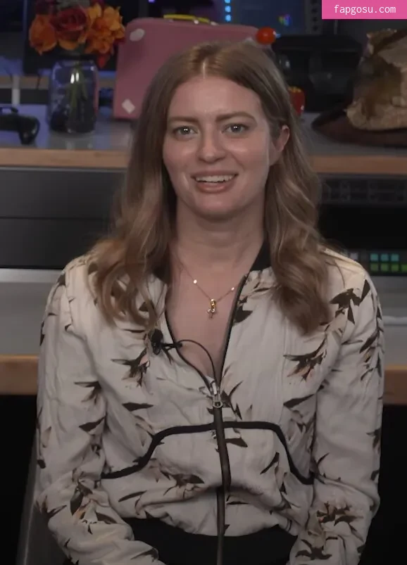 Elyse Willems