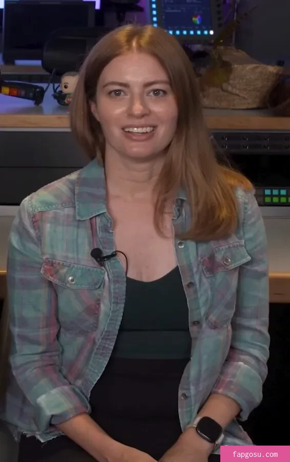 Elyse Willems