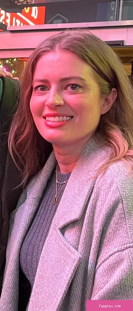 Elyse Willems