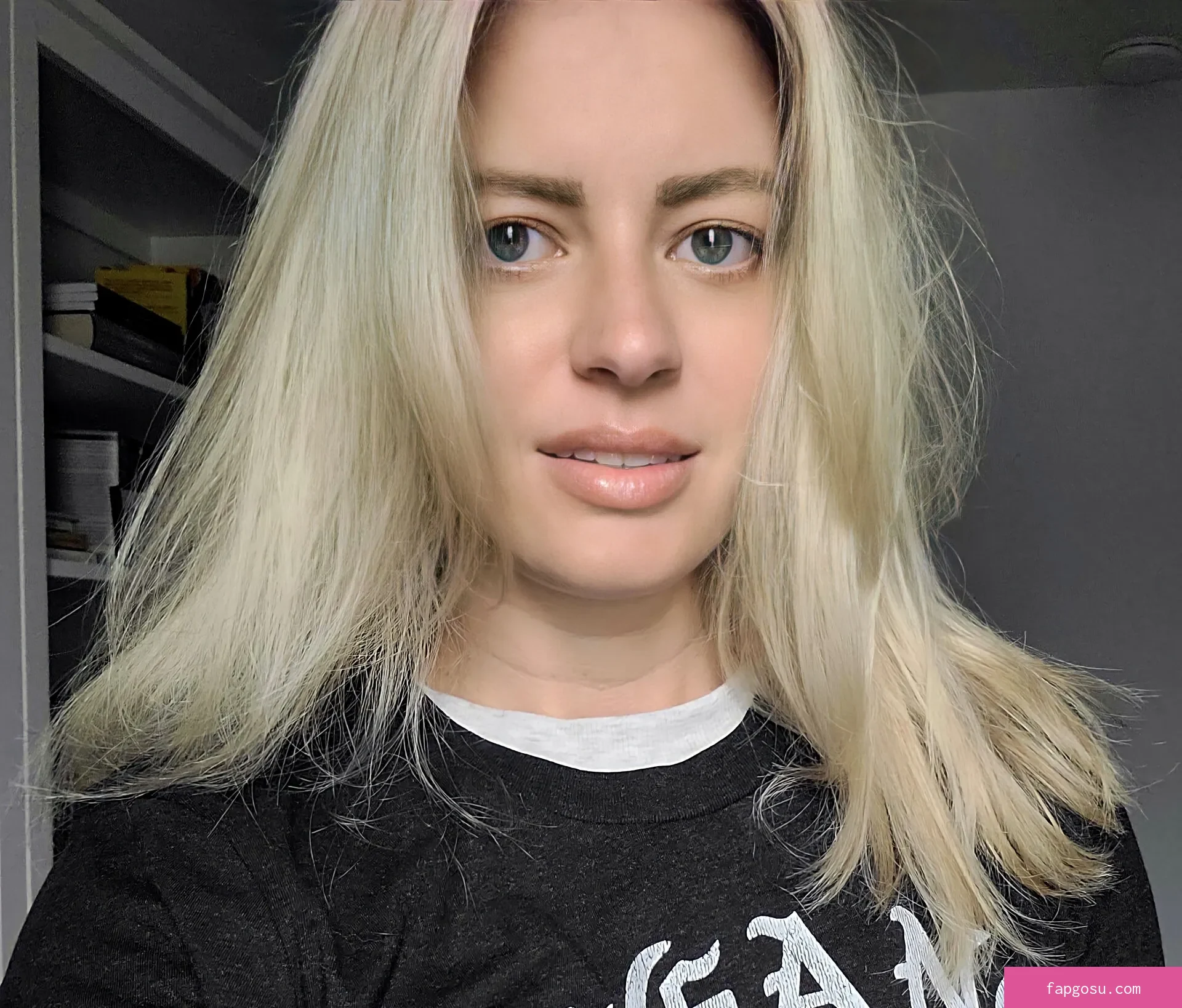 Elyse Willems