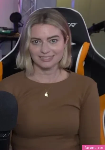 Elyse Willems