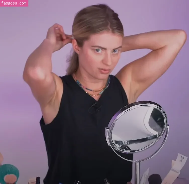 Elyse Willems