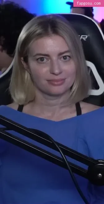 Elyse Willems