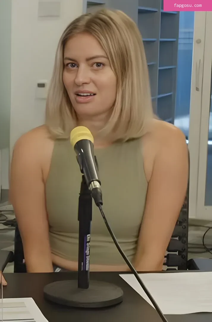 Elyse Willems