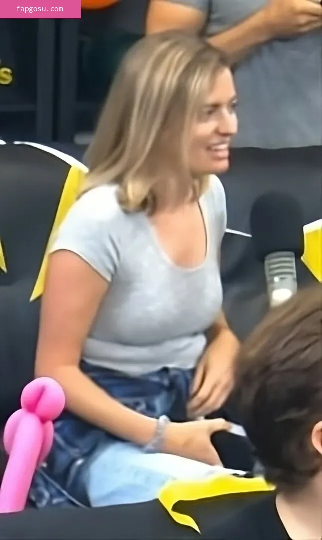 Elyse Willems