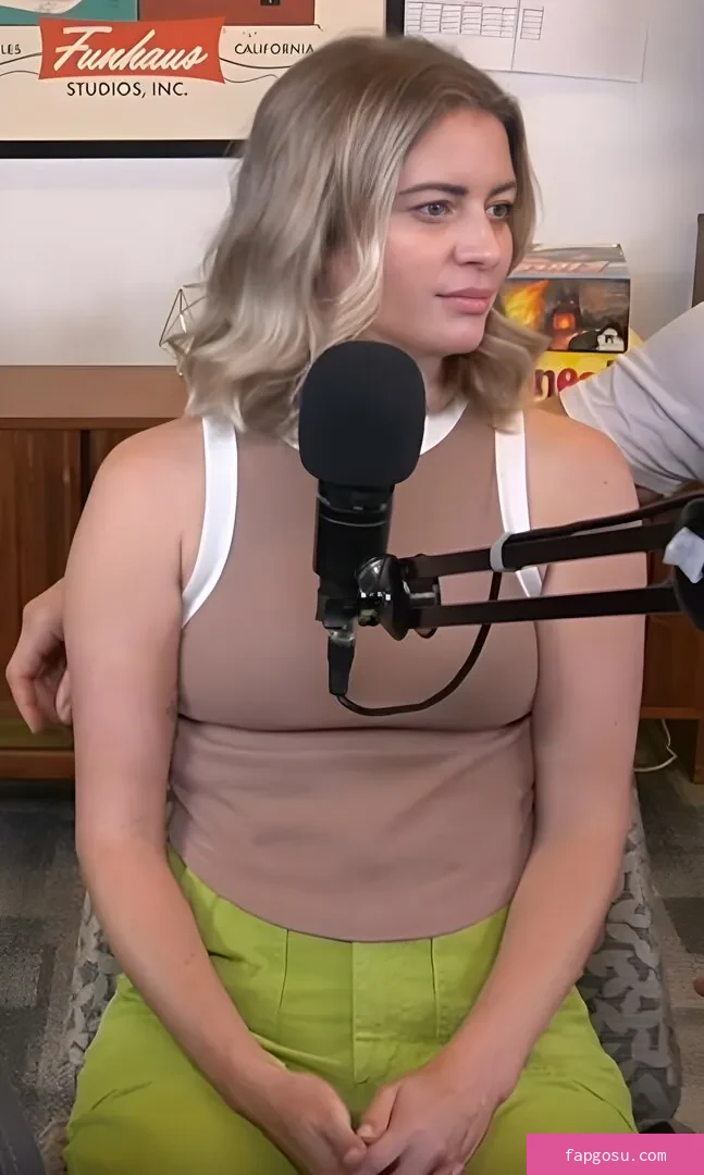Elyse Willems