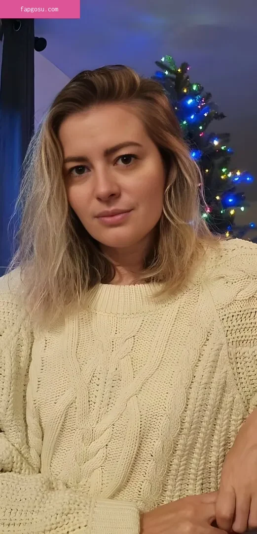 Elyse Willems