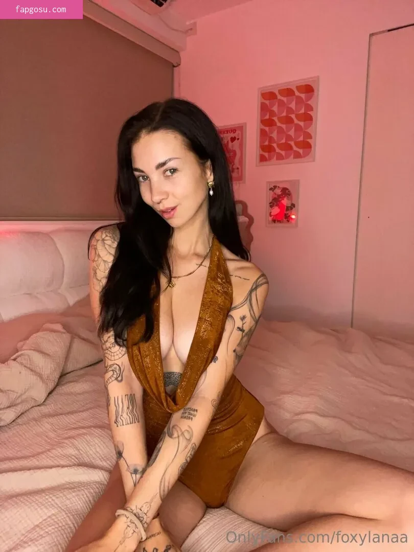 Foxylanaa