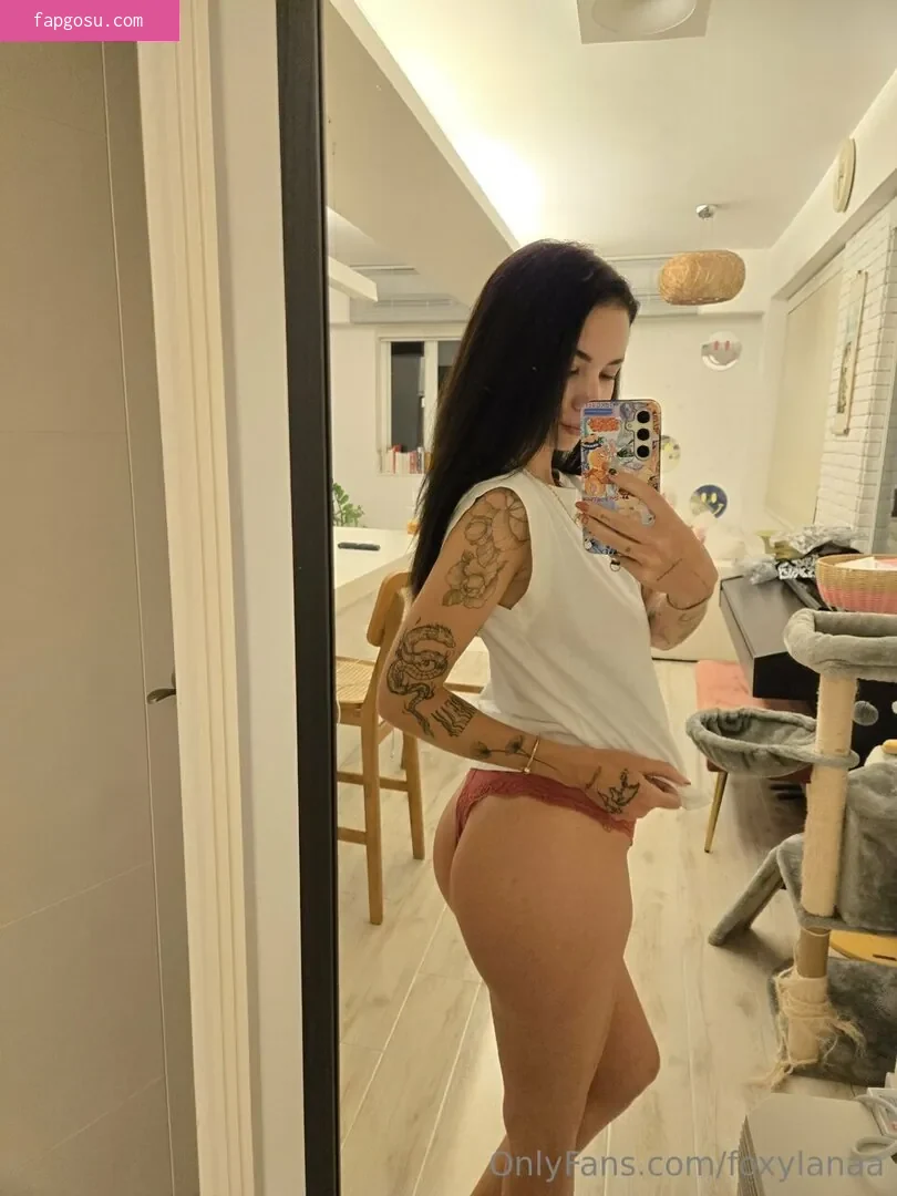 Foxylanaa