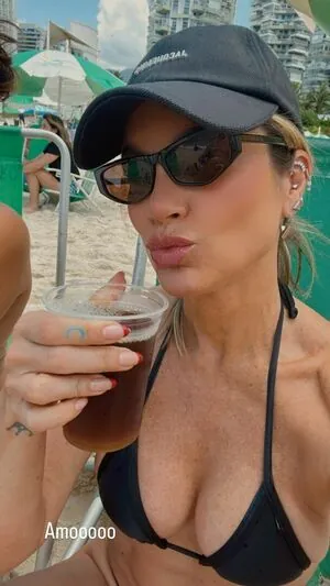 Flavia Alessandra