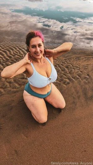 Follow Alexa_ content