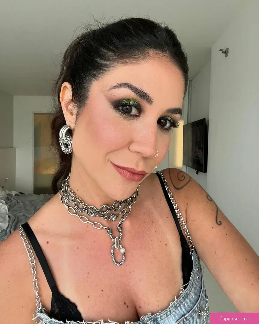 Fernanda Catania