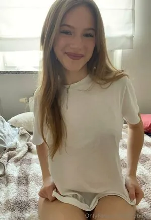 Flora Cole content