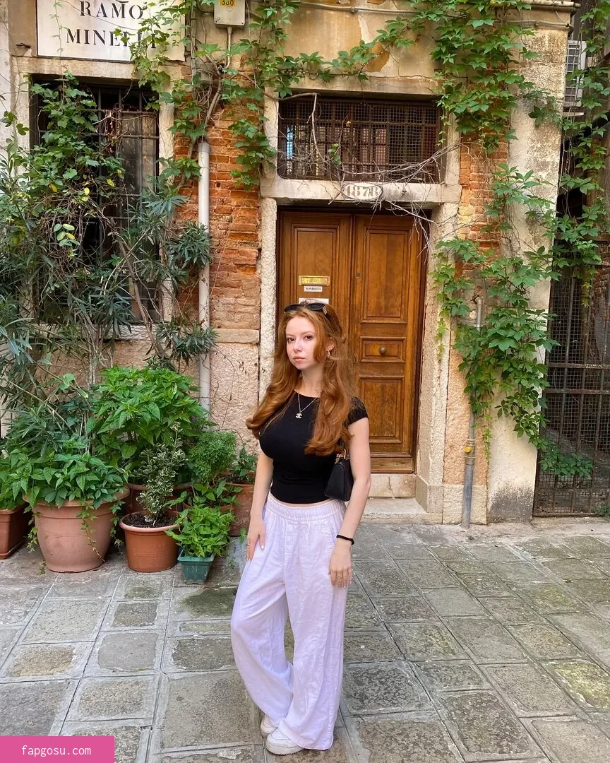 Francesca Capaldi - Photo #422