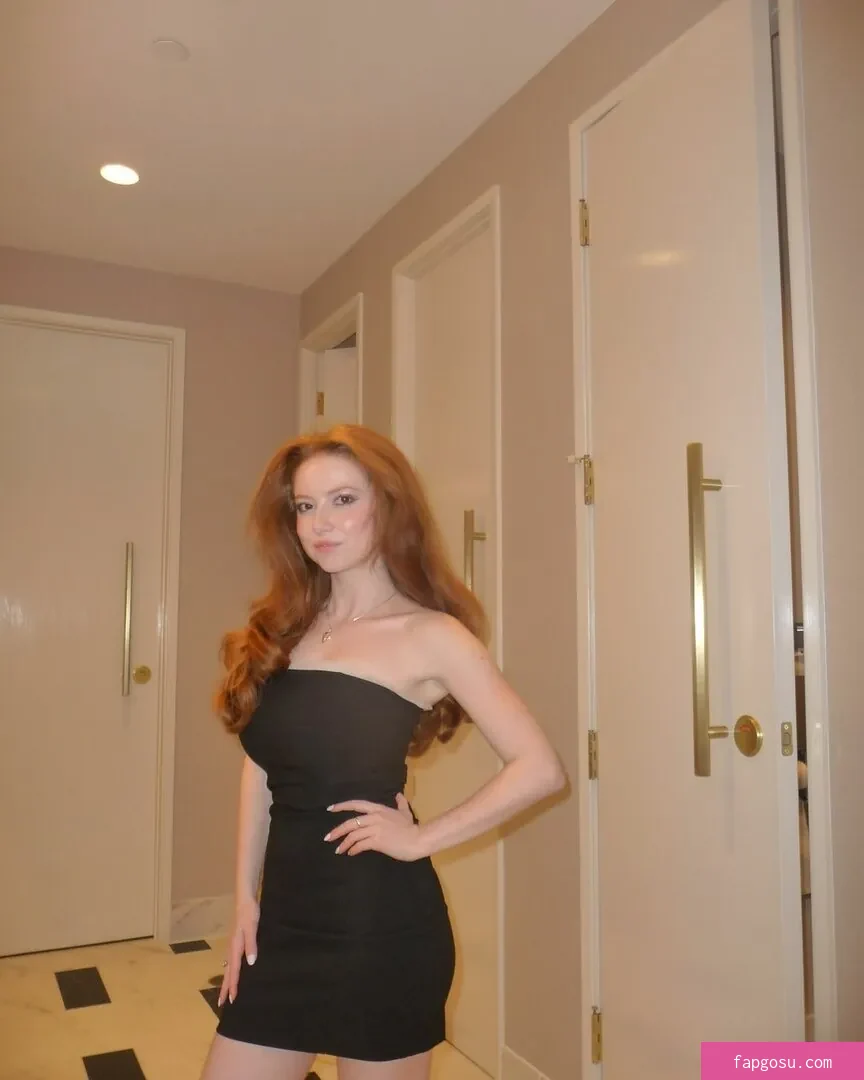 Francesca Capaldi - Photo #575