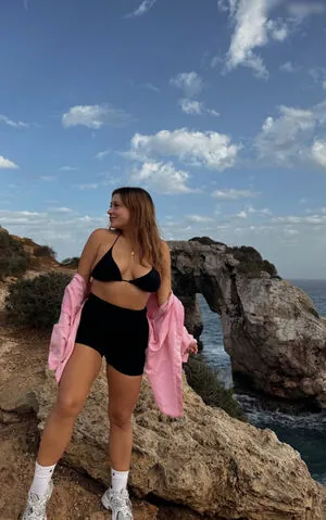 Francine Chloe content