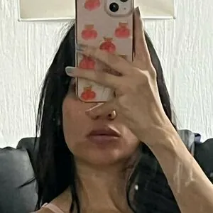 Fern Dello