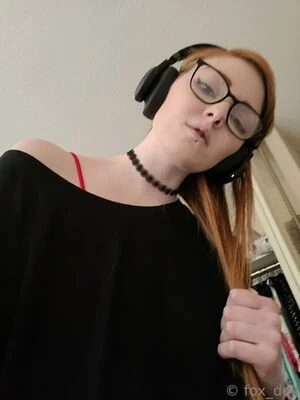fox_dollfree content