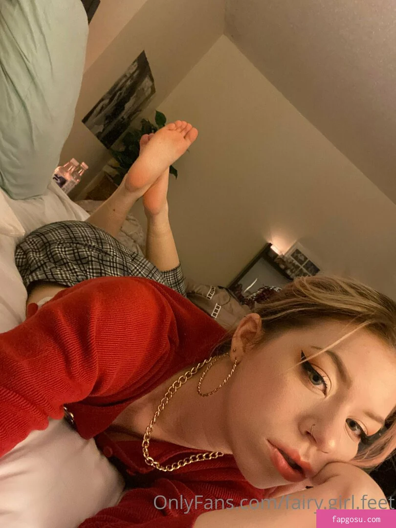 fairy.girl.feet