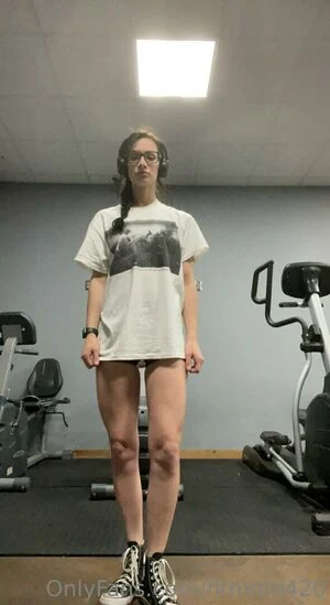 fitmom420 content