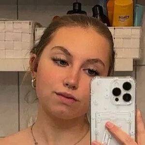 Fiona.Knopf