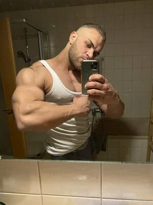 flexmusclegod content