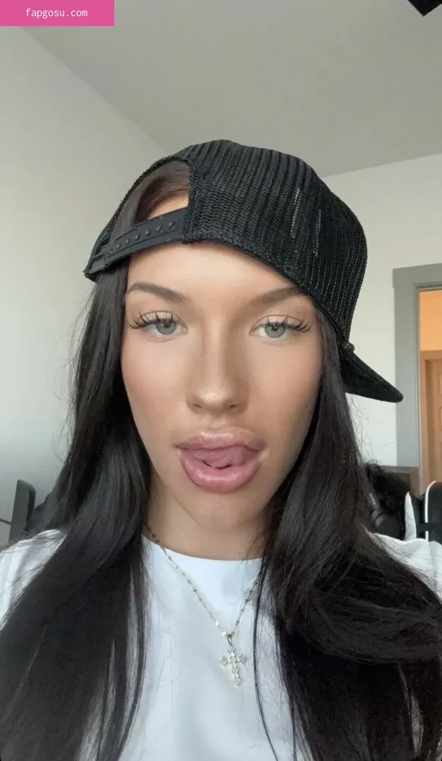 Fiona Mae