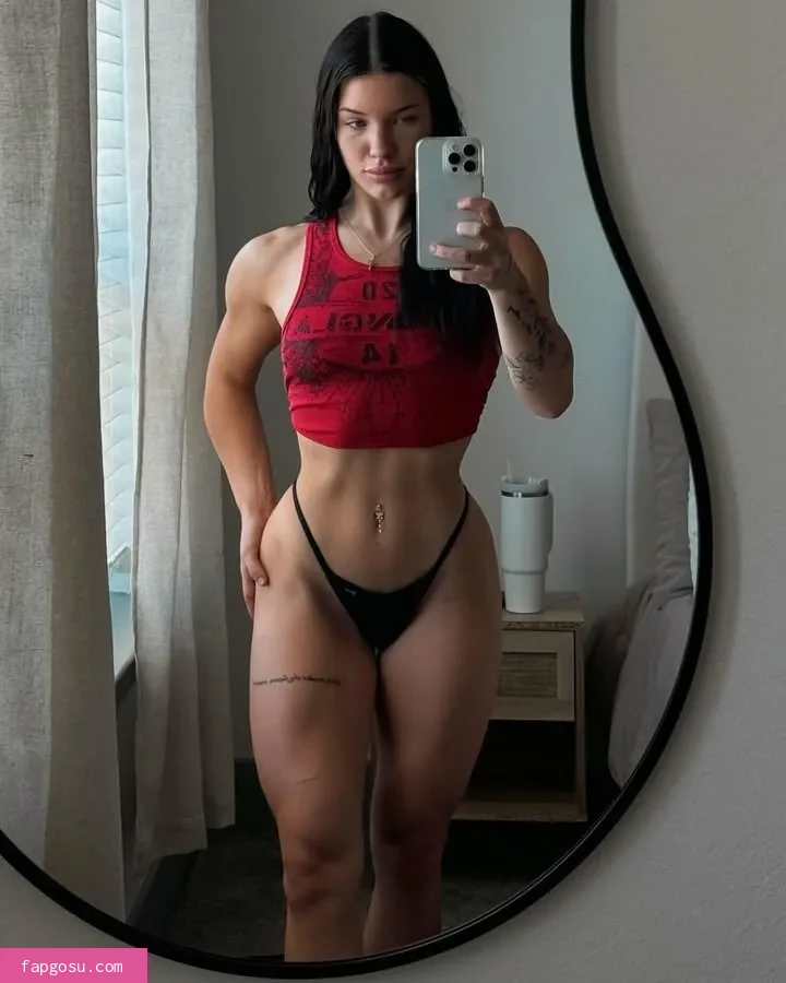 Fiona Mae