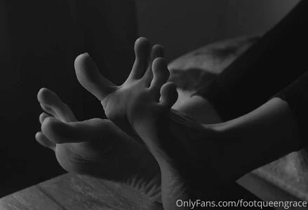 footqueengrace content