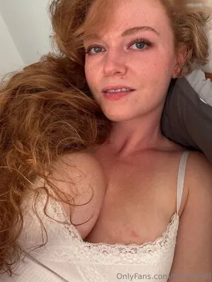 Foxydirndl content