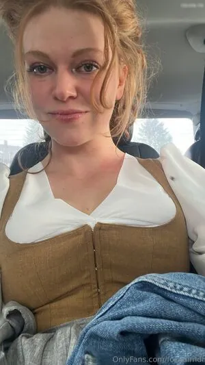 Foxydirndl content