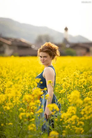 Foxydirndl content