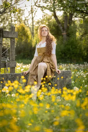 Foxydirndl content
