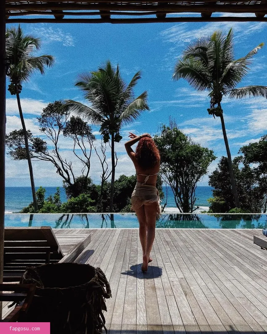 Fernanda Paes Leme
