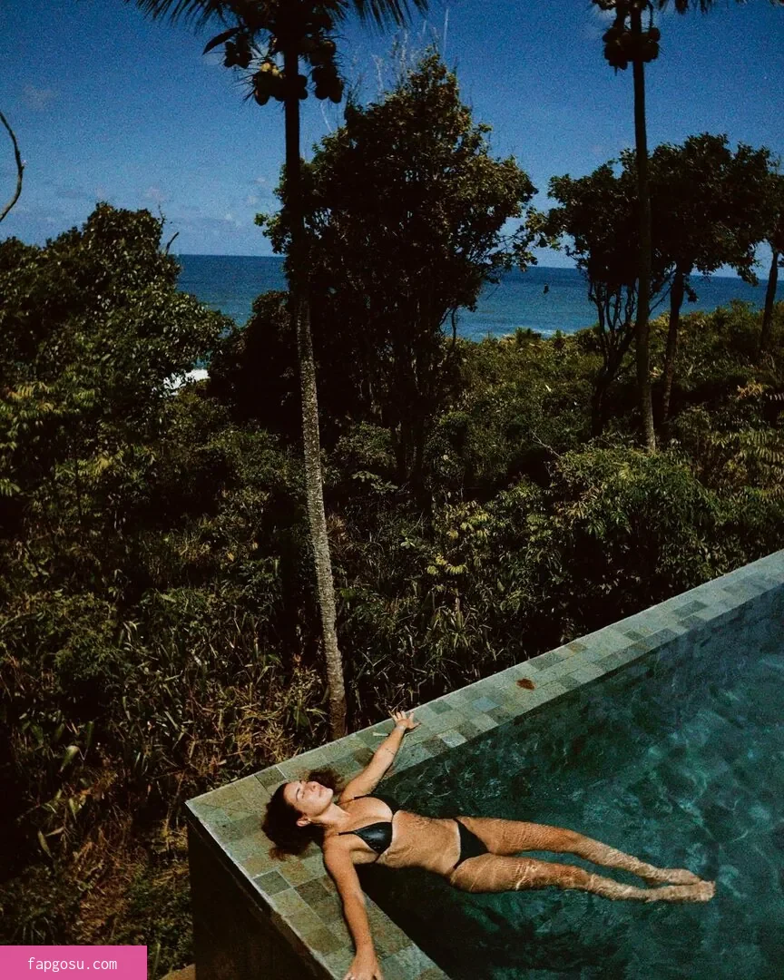 Fernanda Paes Leme