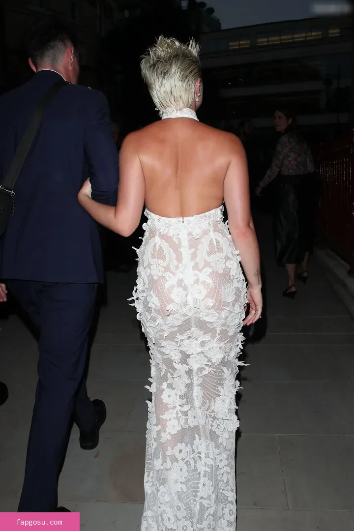 Florence Pugh