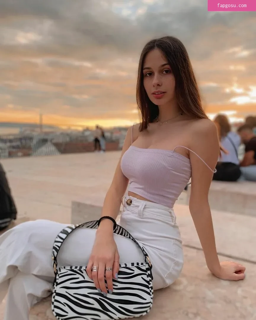 Francisca Simoes