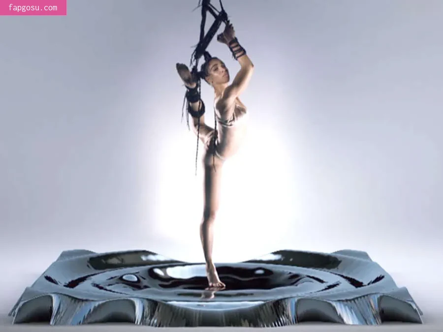 FKA Twigs - Photo #121