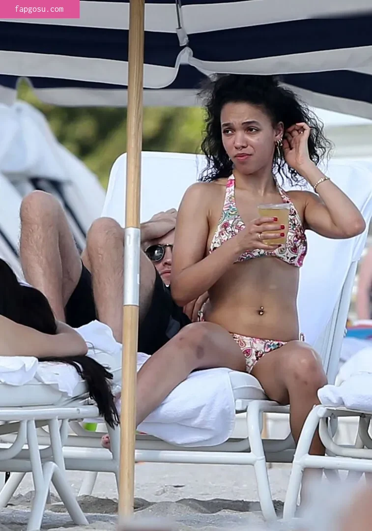 FKA Twigs - Photo #145