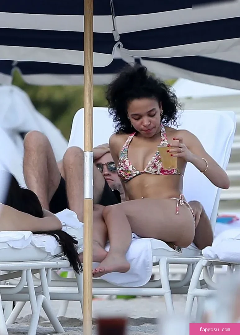 FKA Twigs - Photo #160